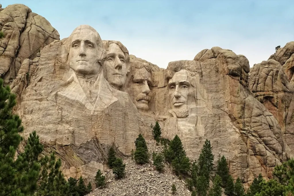 Esculturas dos presidentes no Monte Rushmore, um dos pontos turísticos dos Estados Unidos.